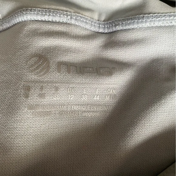 Athletic shorts - Picture 3 of 4